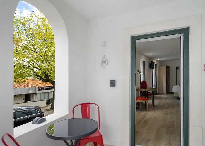 Forest - * לייריה