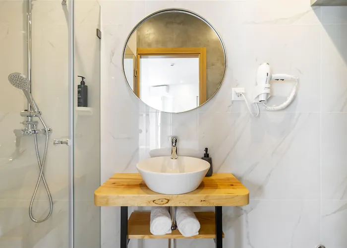 Forest - * לייריה