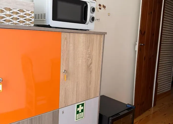 אכסניה Forest - *